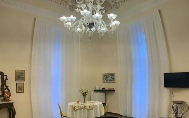 Lex Suites