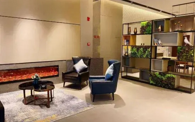 Homeinn Selected Hotel (Chifeng Railway Station Songshan Wanda Plaza)