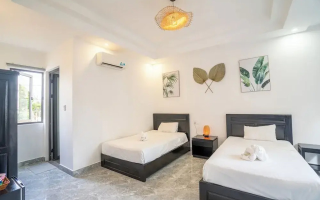 Beach Palm Villa Hoi An
