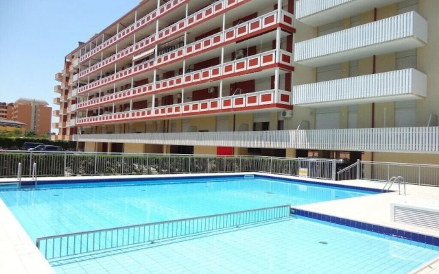Modern Studio With Shared Pool - Beahost