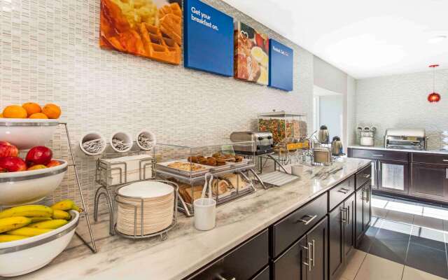 Comfort Inn Airport