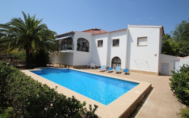 Sara - sea view villa with private pool in Calpe