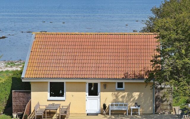 Rustic Holiday Home in Mesinge With Ocean View