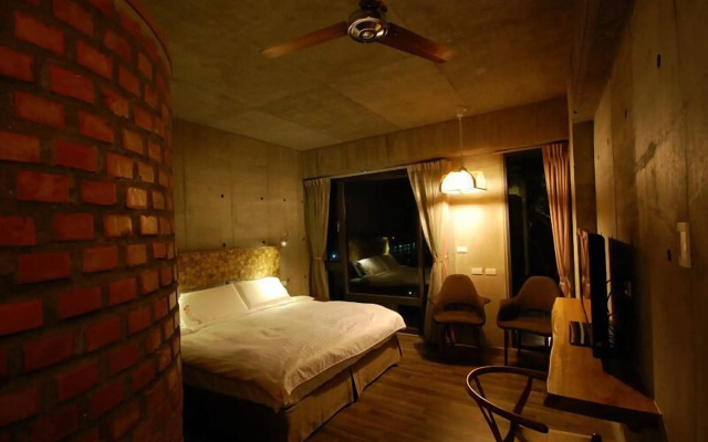 The Light Inn
