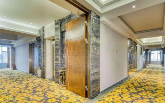 Xinyi Hotel