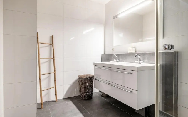 Scheveningen Flat Near Beach