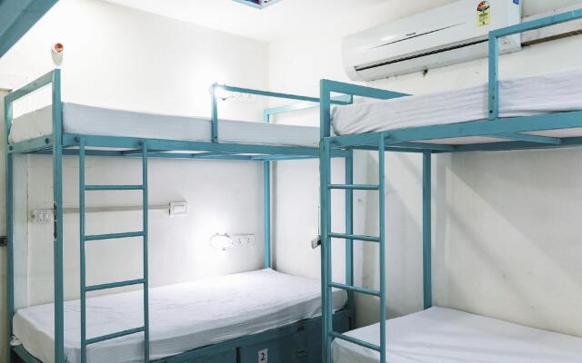 Mosutache Agra - Hostel