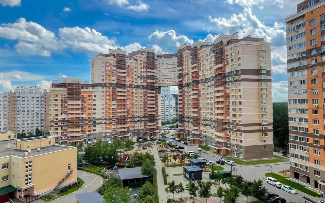 Apartments on Stroiteley street 5