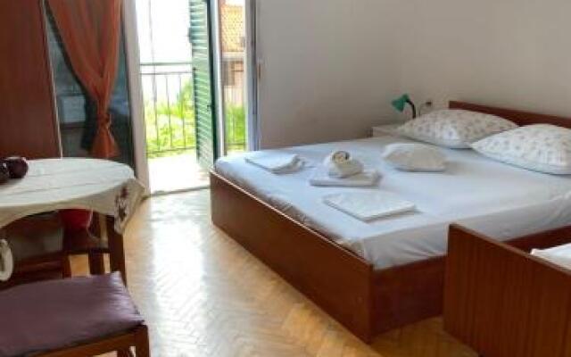 Apartmani Amila-Pisak