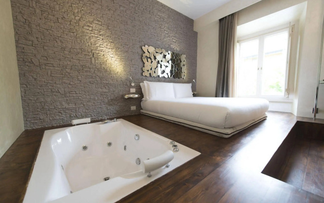 iRooms Central Station