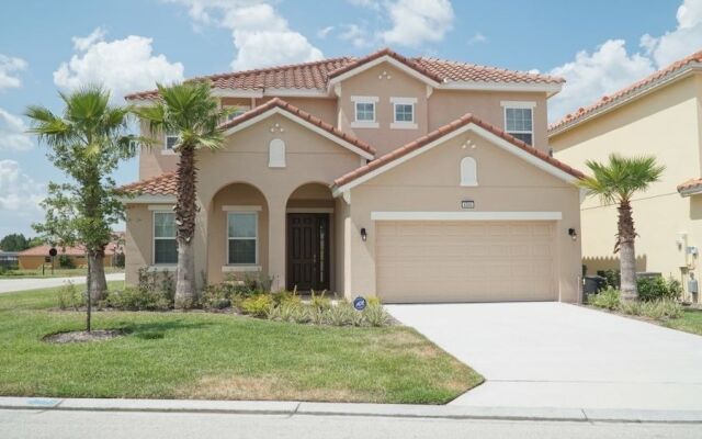 Solterra 4344 - Six Bedroom Villa with Private Pool