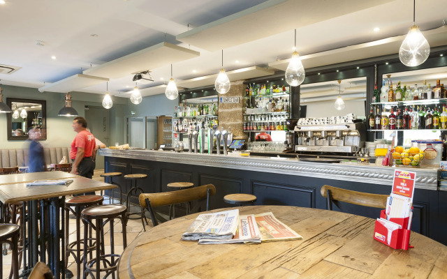 Hotel restaurant des Maures