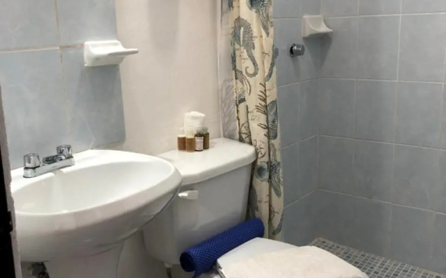 Vacation Rental - Standard Room at Casa Cocoa