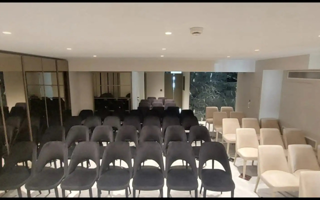 Grand Hotel Kalamata