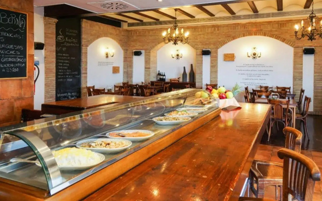 Senator Águilas Hotel