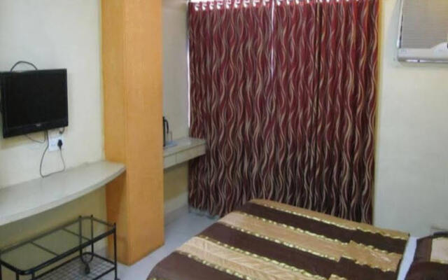 FabHotel Rajdhani I