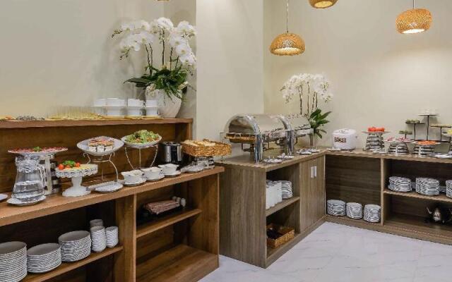 Akoya Saigon Central Hotel