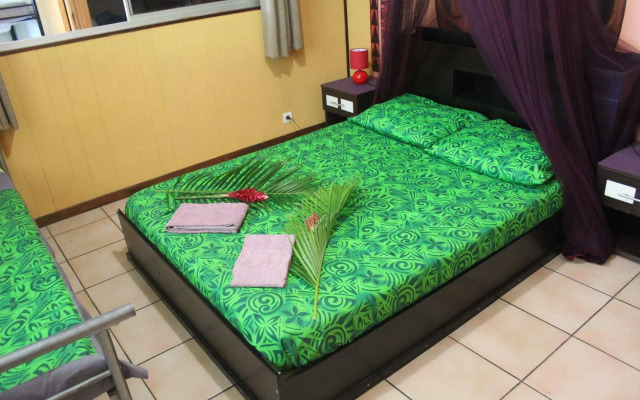 Pension Te Miti - Hostel