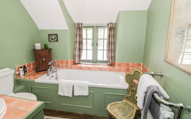 Fountain View Cottage