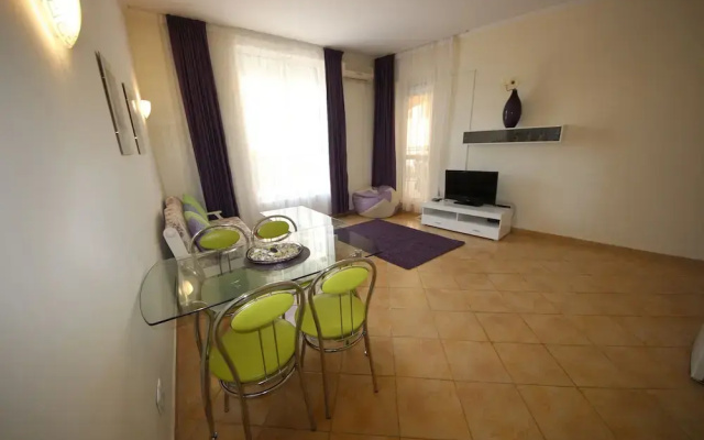 Menada Negresco Apartments