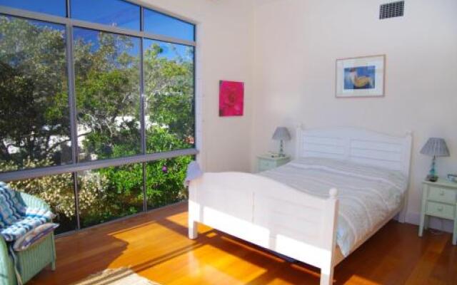 Point Break 14 Korogora Street