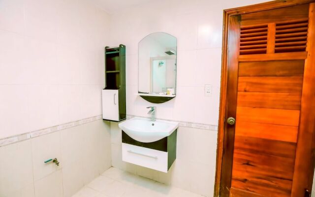 OYO 440 Green House