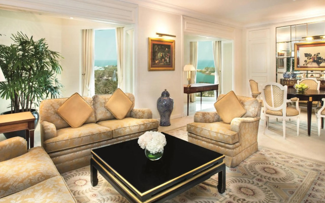 The Ritz-Carlton, Bahrain