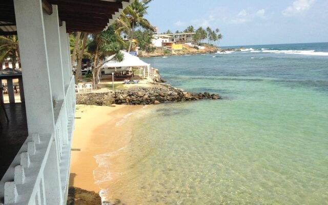 Miltons Beach Resort