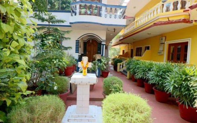 1 BR Guest house in Calangute - North Goa, by GuestHouser (B112)
