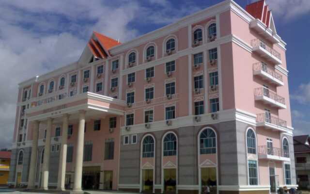 Royal Hotel Luang Namtha ' Huang Ching'