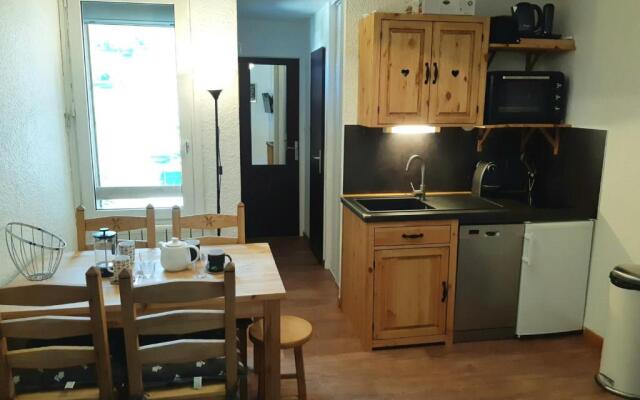 Appartement Les Deux Alpes, 2 pièces, 4 personnes - FR-1-516-169