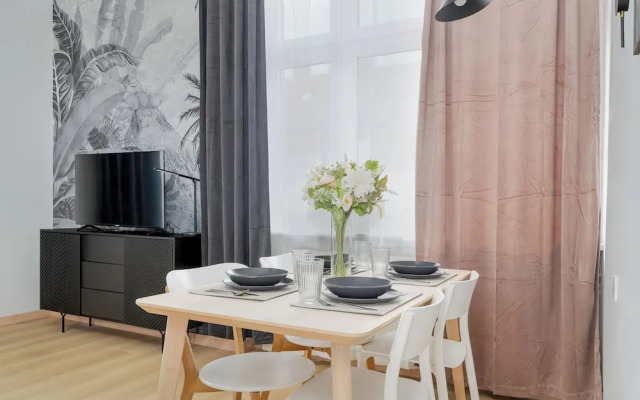 Poznan 3rd Floor Studio for 2 by Renters