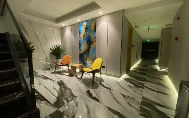 Chengdu Peijun Lai Hotel (Wuhou Avenue Subway Station Store)