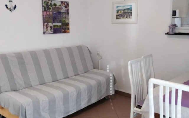 Apartments by the sea Banjol, Rab - 4965