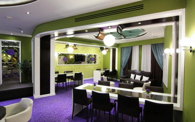 Saint Gabriel Hotel