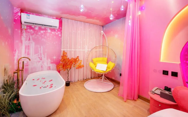 Lvheyuan Business Hostel