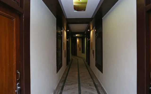 OYO 35366 Hotel Shiv Murti