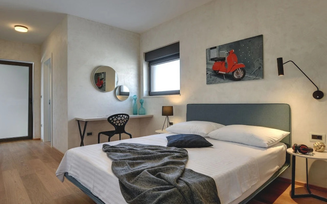 Villa in Vodnjan With Swimming Pool