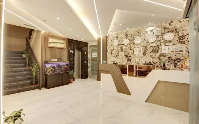Hotel Armani Suites