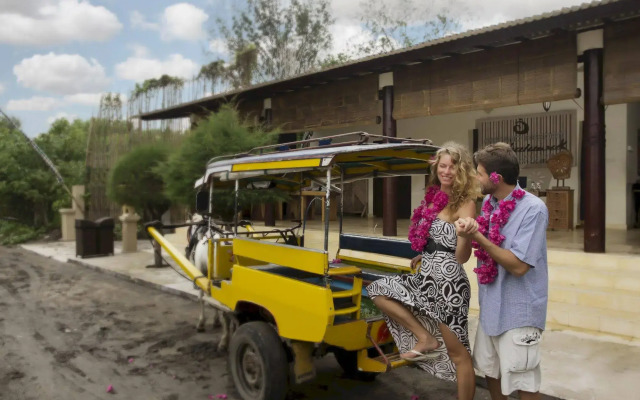 Jambuluwuk Oceano Resort Gili Trawangan