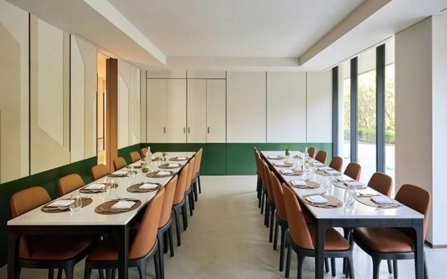 Grand Josun Hill Suite