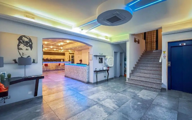 Hotel Etna