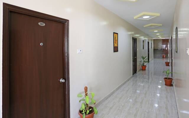 OYO 6661 Aurum Abode