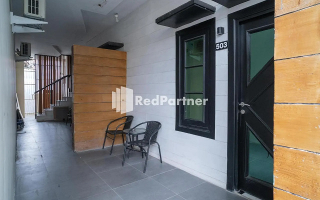 OYO 2248 Yayah Rooms Syariah