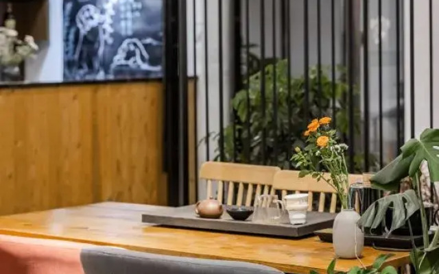 Yuanju Yishu Boutique Inn