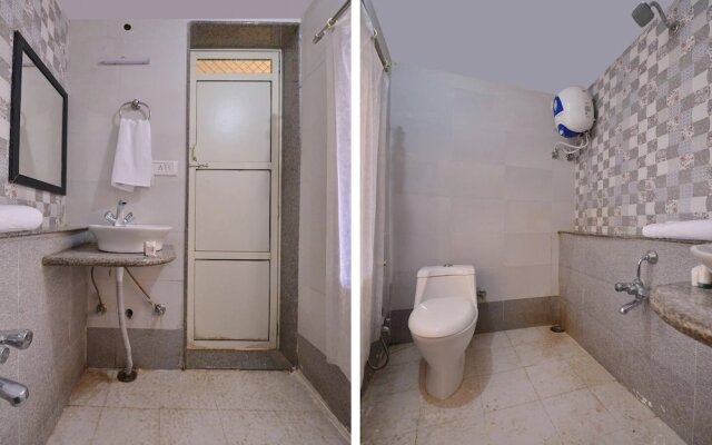 OYO 6549 Hotel Gorbandh