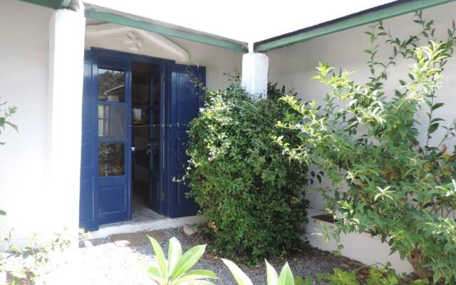 Exclusive apartment in Ecovilla on the beach