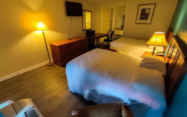 Moonrider Inn