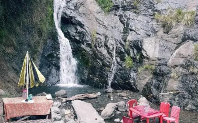 Snow View Guest House