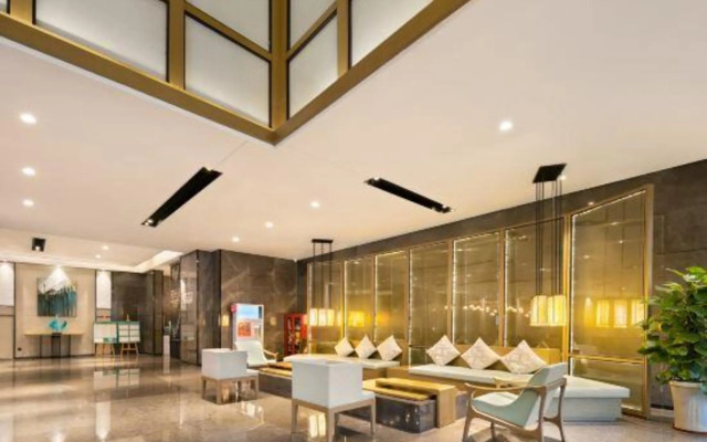 Hotel Luckyever (Haikou Nanhai Avenue)